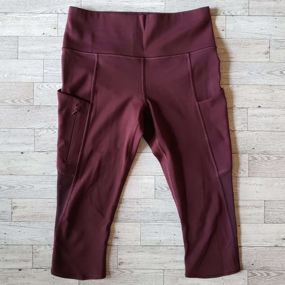Athleta All in Crop Tight Wine Sz Small Pockets Activewear - Picture 2 of 10